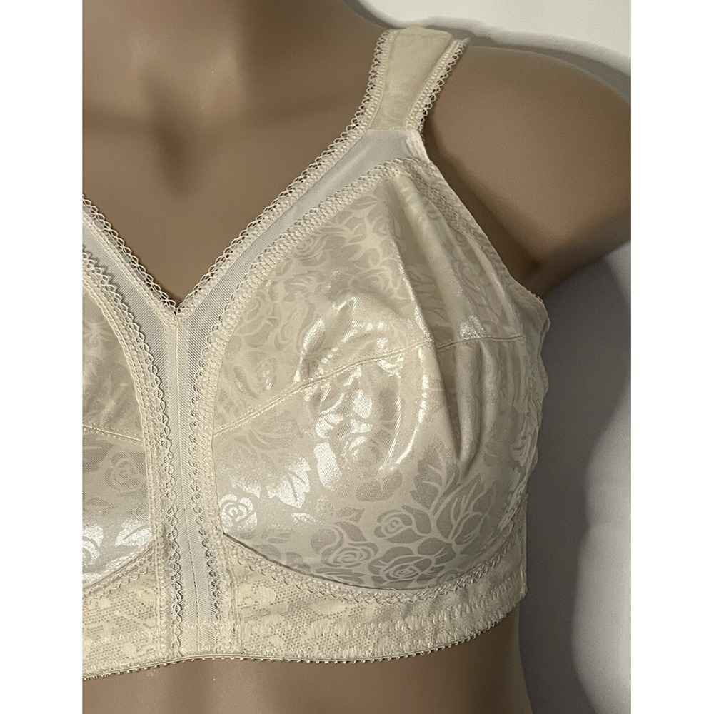 Playtex 18 Hour Bra 38 DD Beige 4693 Wire Free Unlined Lace Trim Wide Straps - Picture 2 of 6